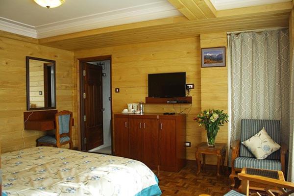 Dekeling Resort At Hawk'S Nest Дарджилинг Экстерьер фото